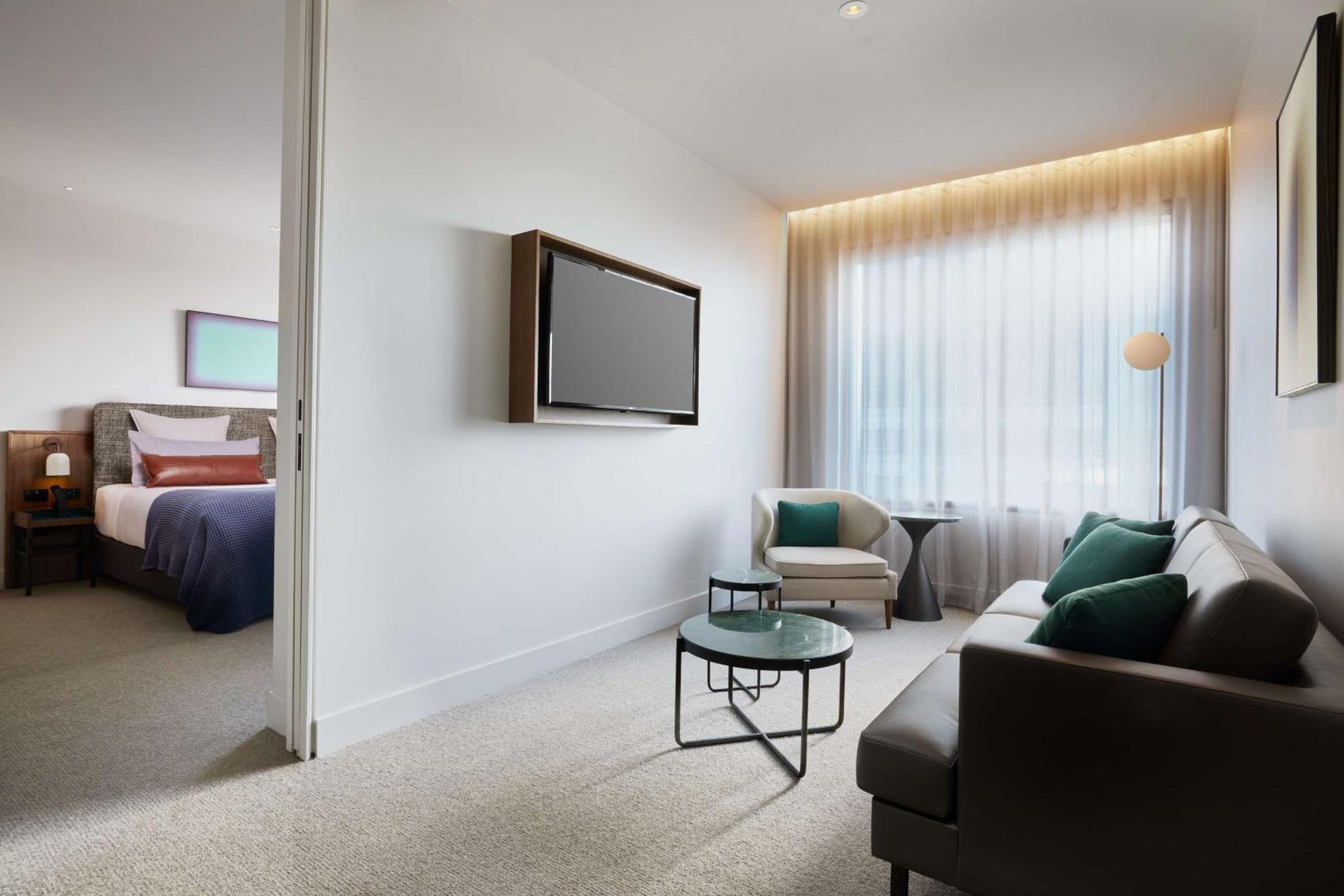 Next Hotel Melbourne, Curio Collection By Hilton Εξωτερικό φωτογραφία